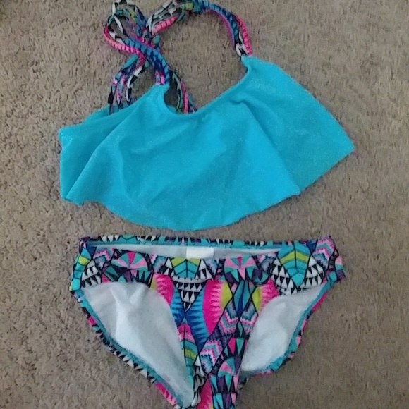 Xhileration 7/8 bathing suit - Picture 1 of 2